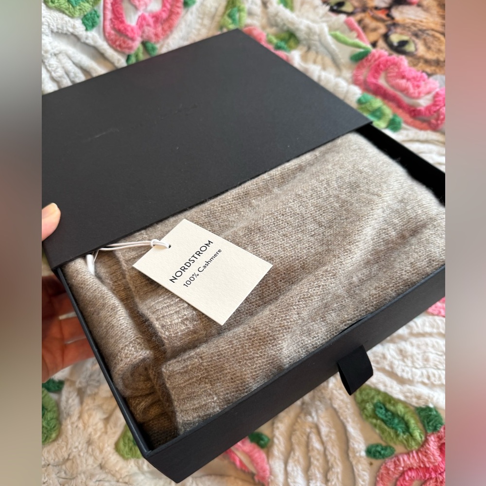 Nordstrom 100% Cashmere Scarf in beige
